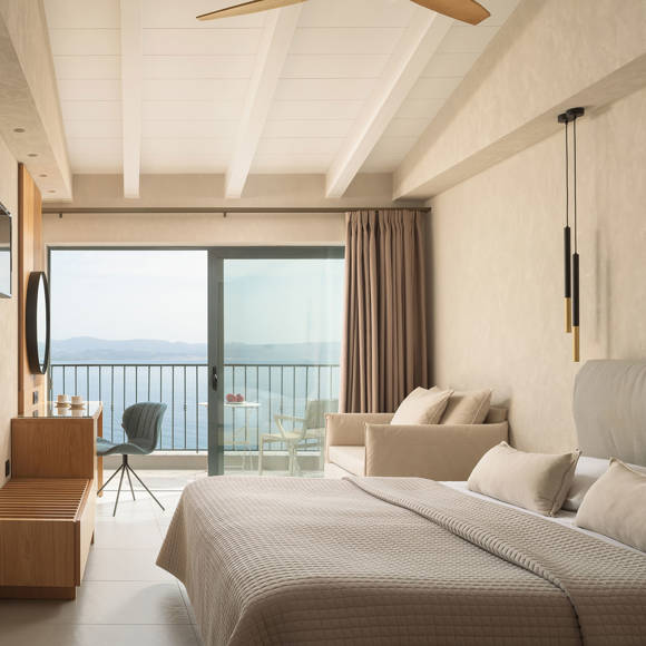 

palazzo-greco-boutique-hotel-junior-suite-main-photo.jpg