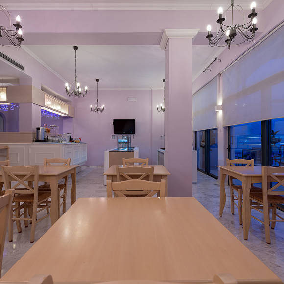 

palazzo-greco-boutique-hotel-breakfast-area-8599.jpg
